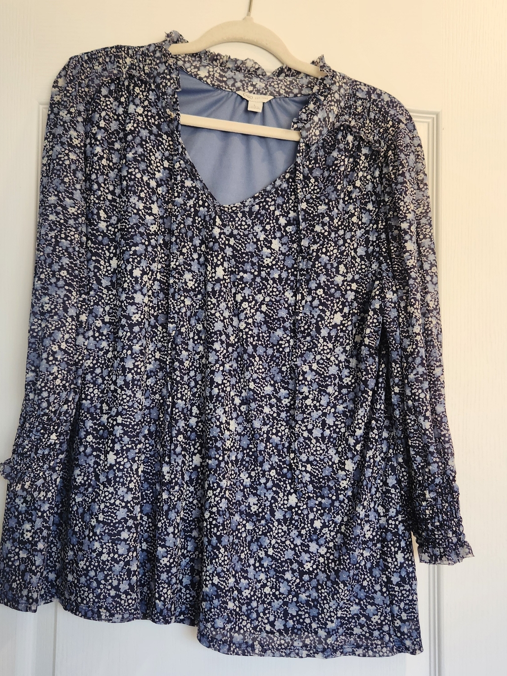 Cato Blue Floral Long-Sleeve Peasant Blouse L Euc